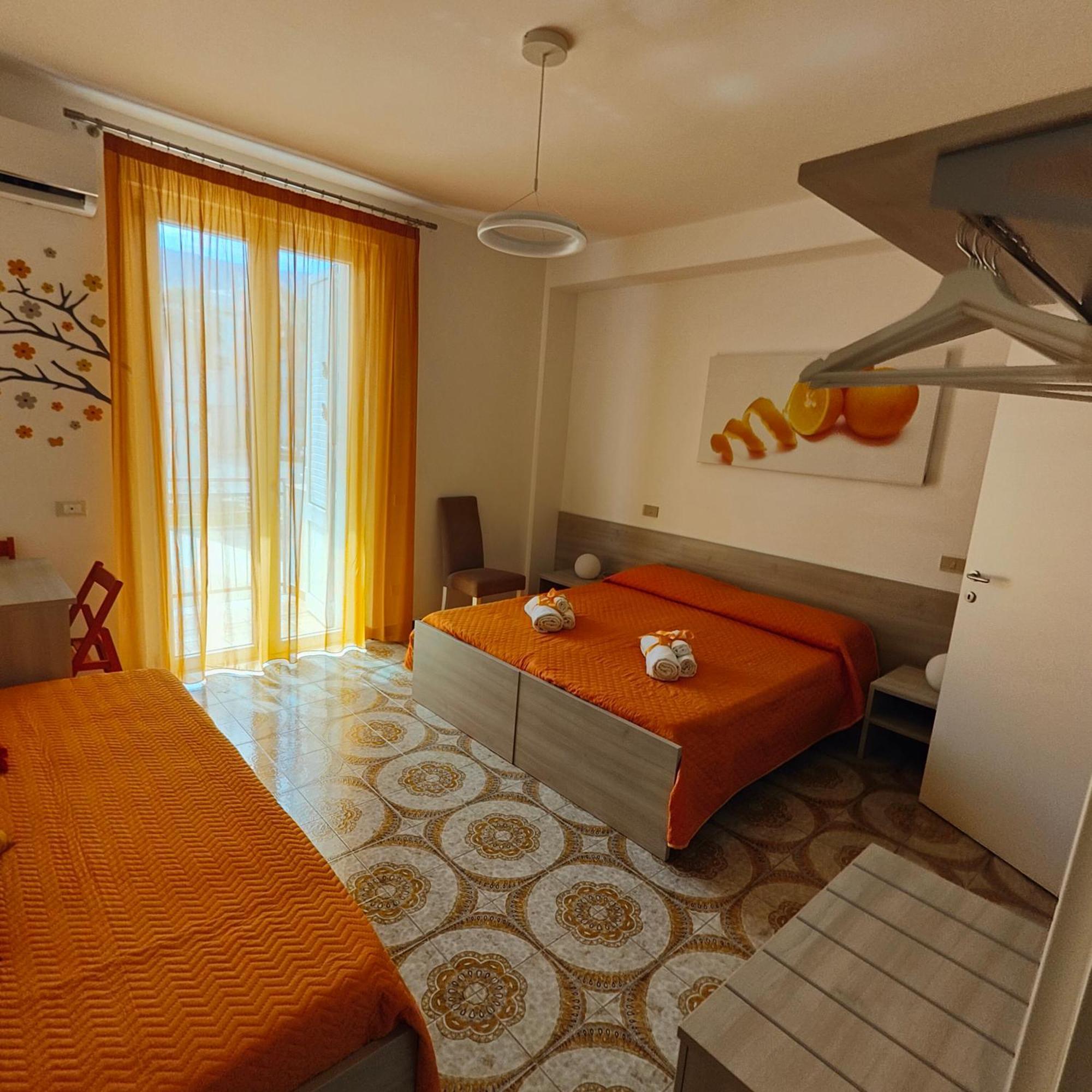 Alto Giardino Rooms テッラジーニ エクステリア 写真